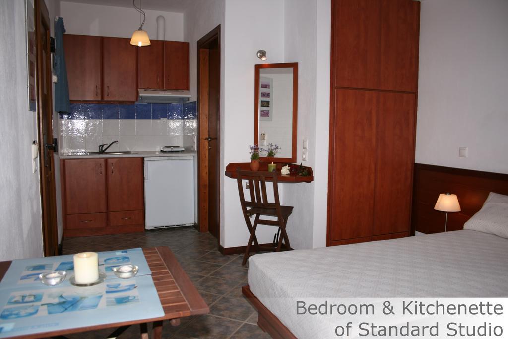 Aparthotel Eye Q Seaview Skiathos-Stadt